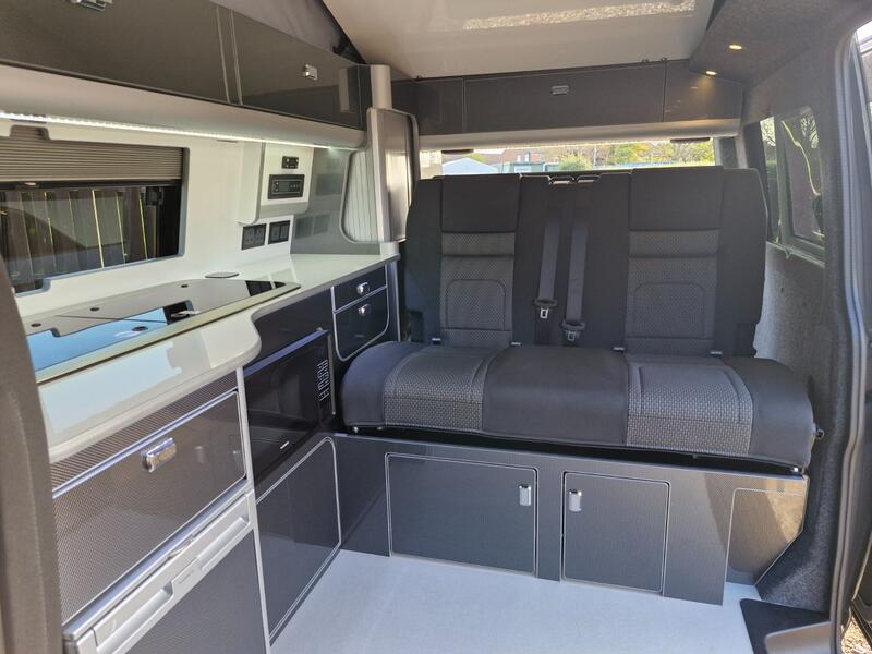 VOLKSWAGEN CAMPERVAN