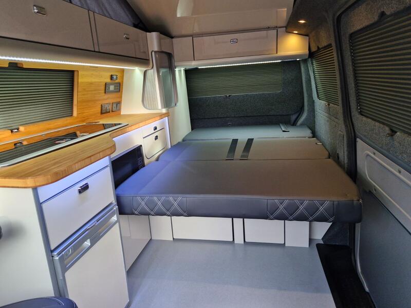 VOLKSWAGEN CAMPERVAN