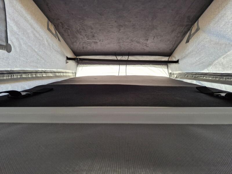 VOLKSWAGEN CAMPERVAN
