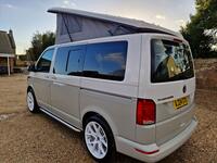 VOLKSWAGEN CAMPERVAN