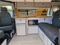 VOLKSWAGEN CAMPERVAN