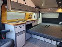 VOLKSWAGEN CAMPERVAN