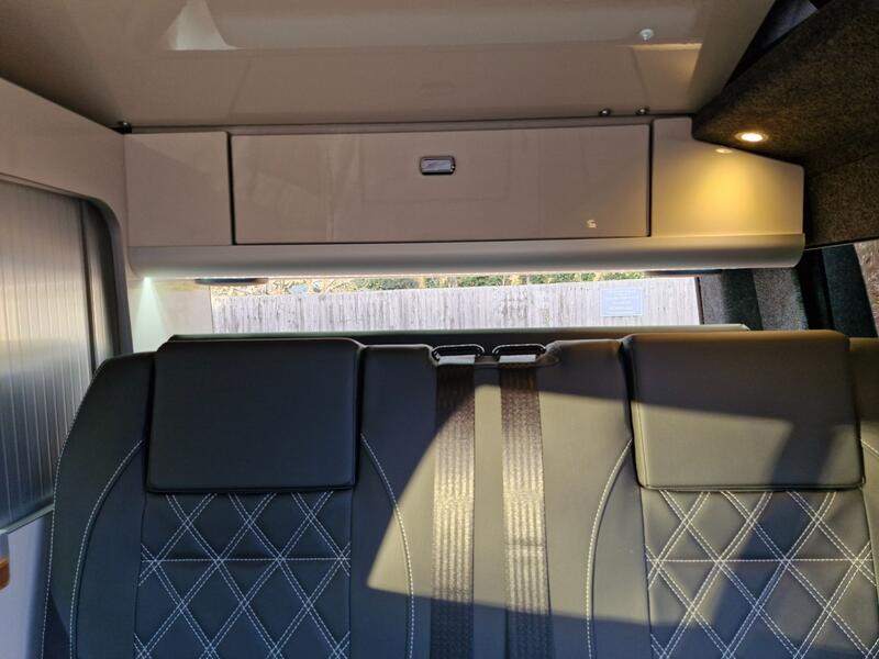 VOLKSWAGEN CAMPERVAN