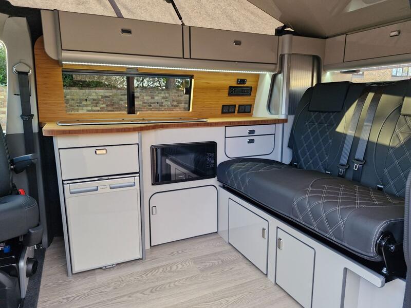 VOLKSWAGEN CAMPERVAN