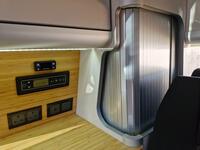 VOLKSWAGEN CAMPERVAN