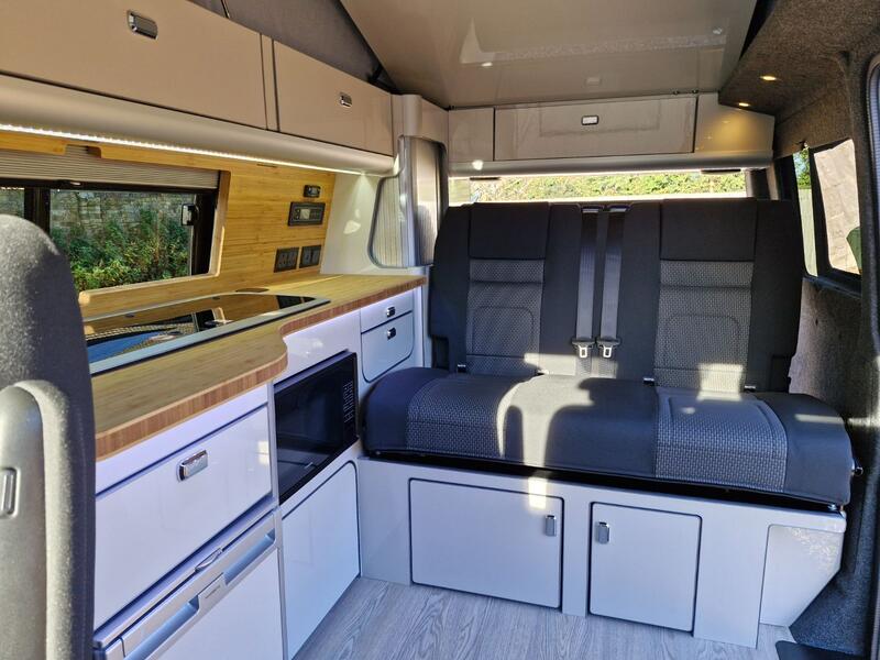 VOLKSWAGEN CAMPERVAN