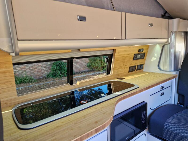 VOLKSWAGEN CAMPERVAN