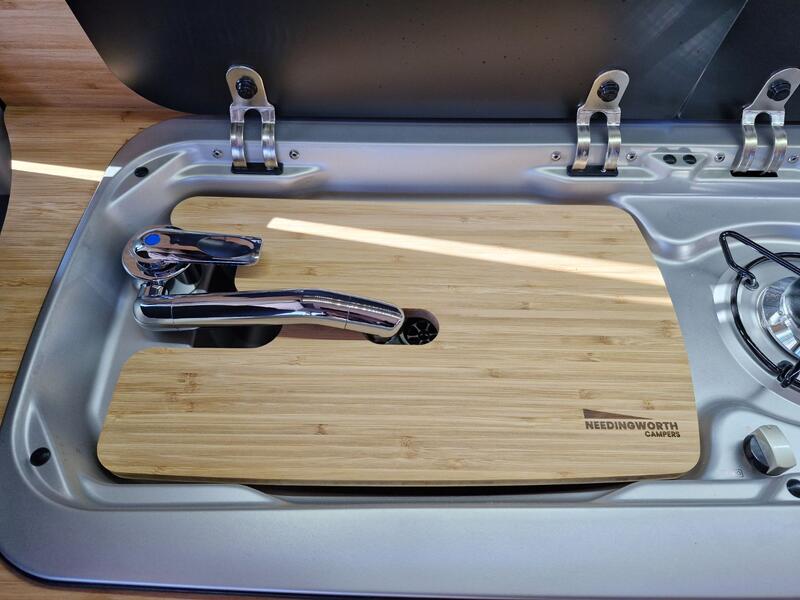 VOLKSWAGEN CAMPERVAN