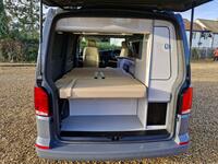 VOLKSWAGEN CAMPERVAN