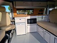 VOLKSWAGEN CAMPERVAN