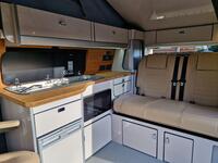 VOLKSWAGEN CAMPERVAN