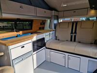 VOLKSWAGEN CAMPERVAN