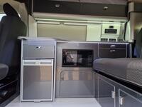 VOLKSWAGEN CAMPERVAN