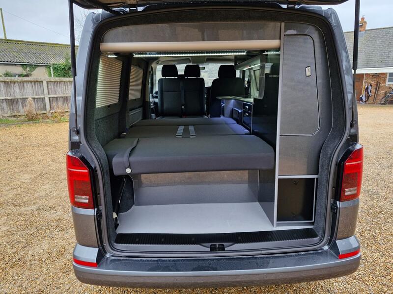 VOLKSWAGEN CAMPERVAN