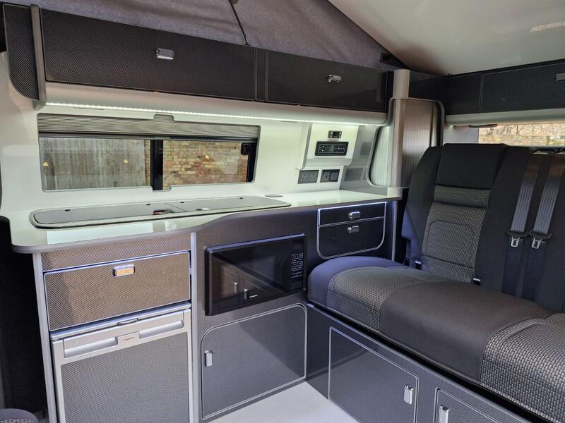 VOLKSWAGEN CAMPERVAN