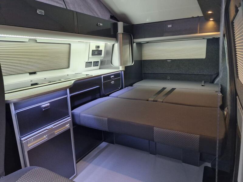 VOLKSWAGEN CAMPERVAN