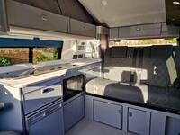 VOLKSWAGEN CAMPERVAN