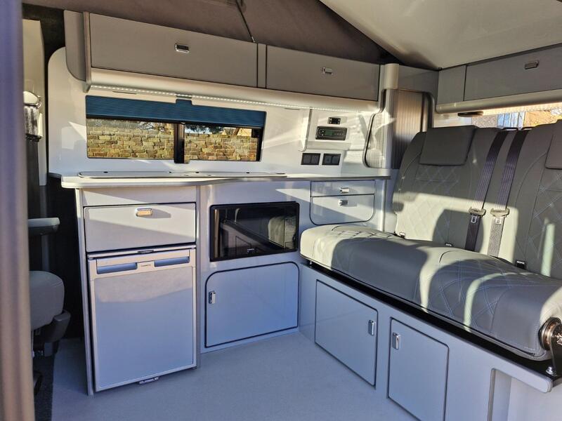 VOLKSWAGEN CAMPERVAN