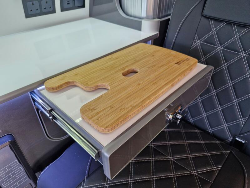 VOLKSWAGEN CAMPERVAN