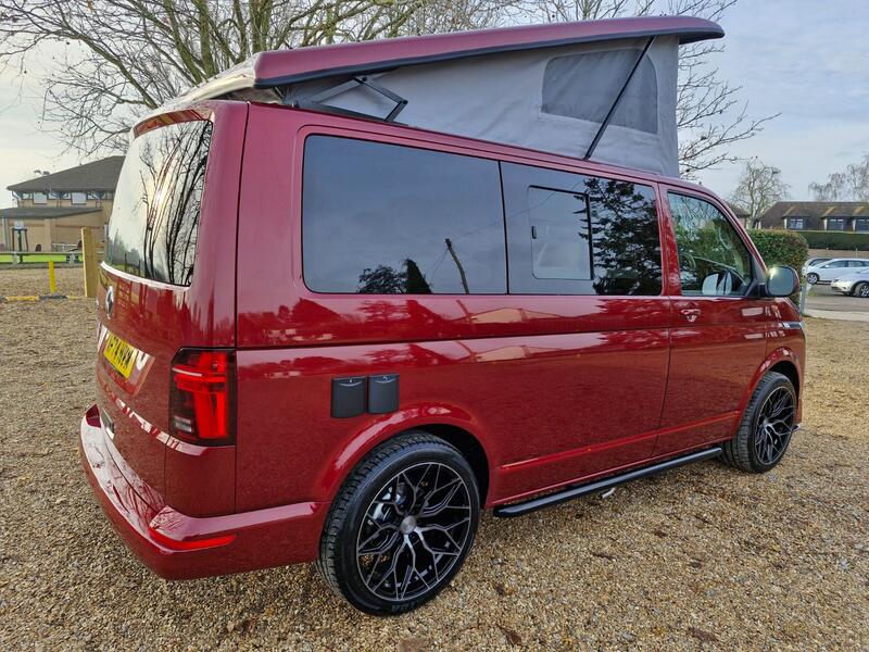 VOLKSWAGEN CAMPERVAN