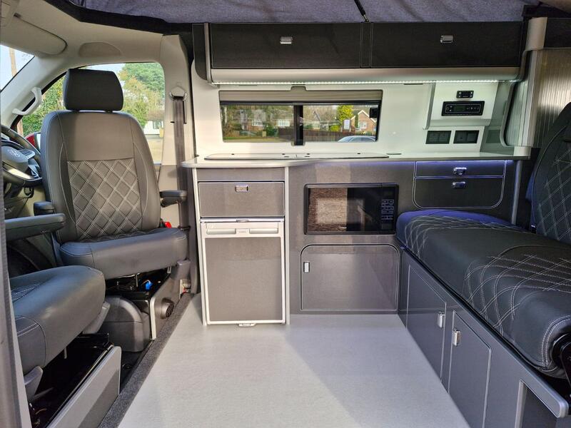 VOLKSWAGEN CAMPERVAN