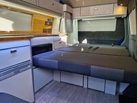 VOLKSWAGEN CAMPERVAN