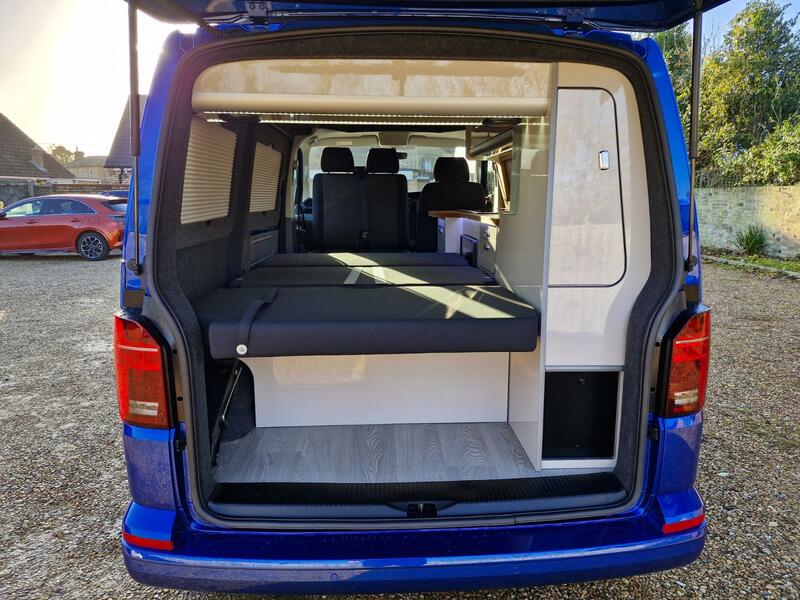 VOLKSWAGEN CAMPERVAN