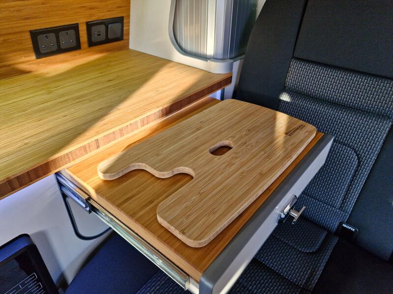 VOLKSWAGEN CAMPERVAN