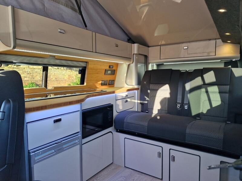 VOLKSWAGEN CAMPERVAN