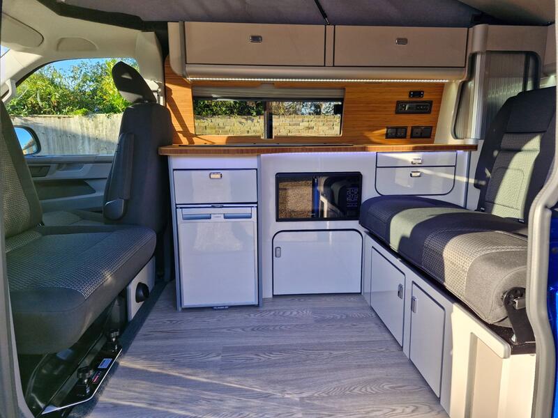 VOLKSWAGEN CAMPERVAN