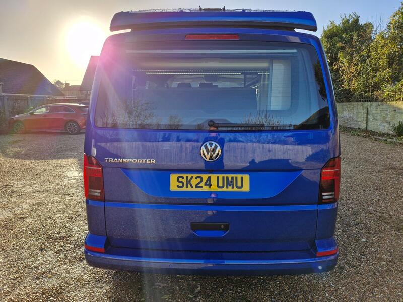 VOLKSWAGEN CAMPERVAN