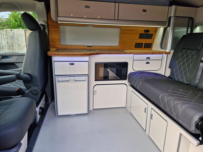 VOLKSWAGEN CAMPERVAN