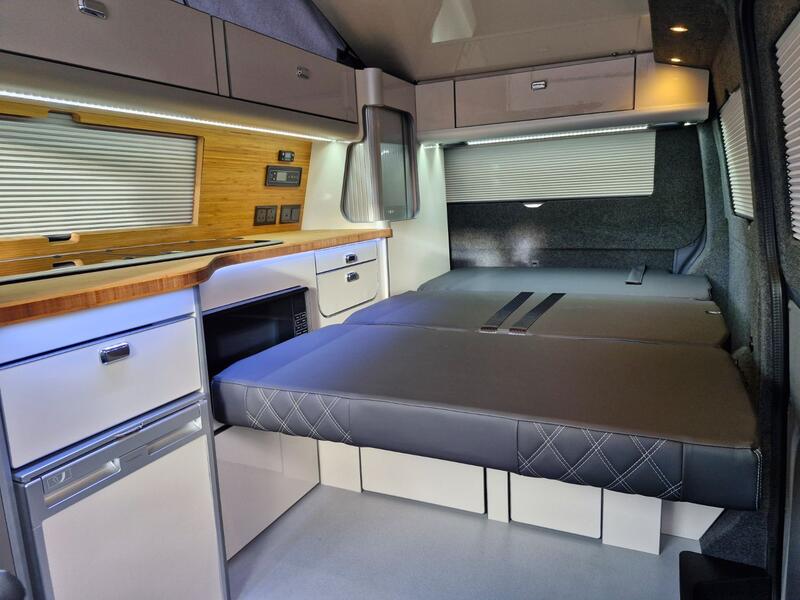 VOLKSWAGEN CAMPERVAN