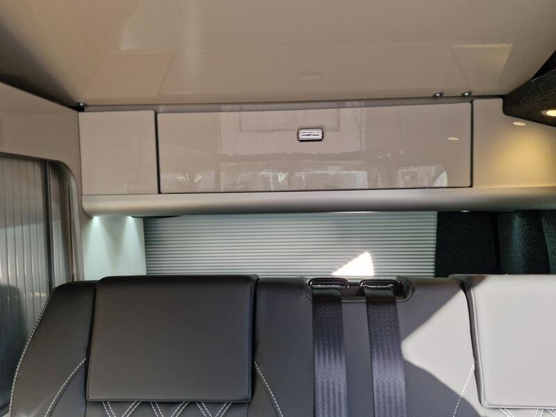VOLKSWAGEN CAMPERVAN
