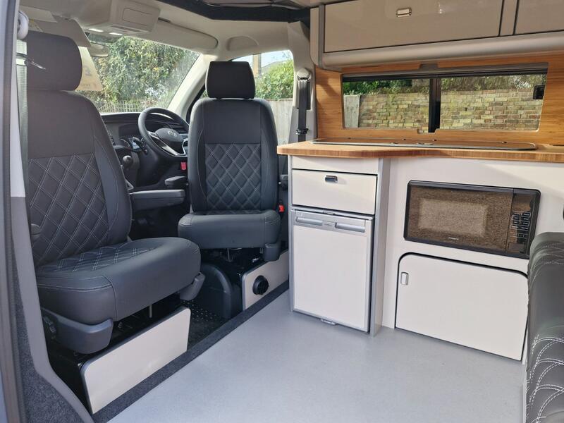 VOLKSWAGEN CAMPERVAN