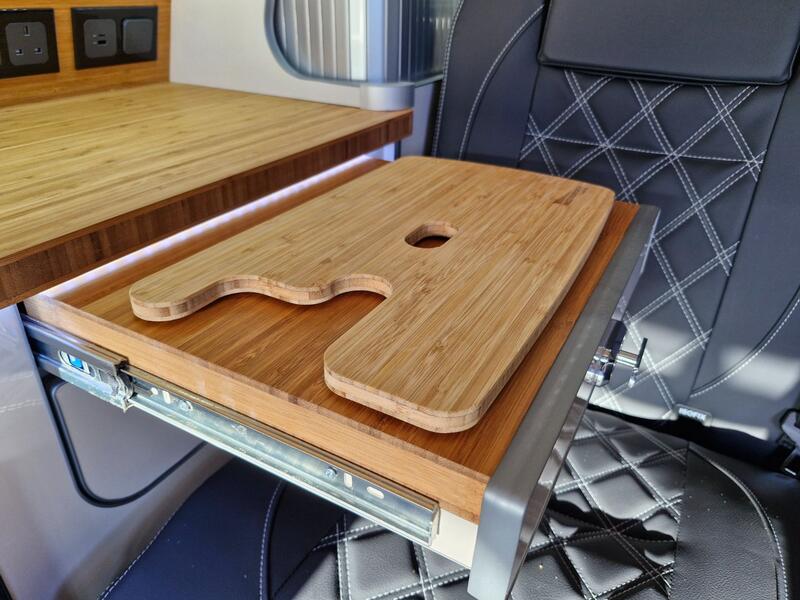VOLKSWAGEN CAMPERVAN