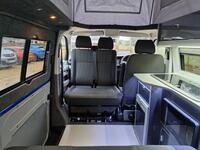 VOLKSWAGEN CAMPERVAN