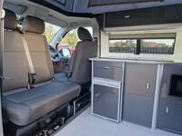 VOLKSWAGEN CAMPERVAN