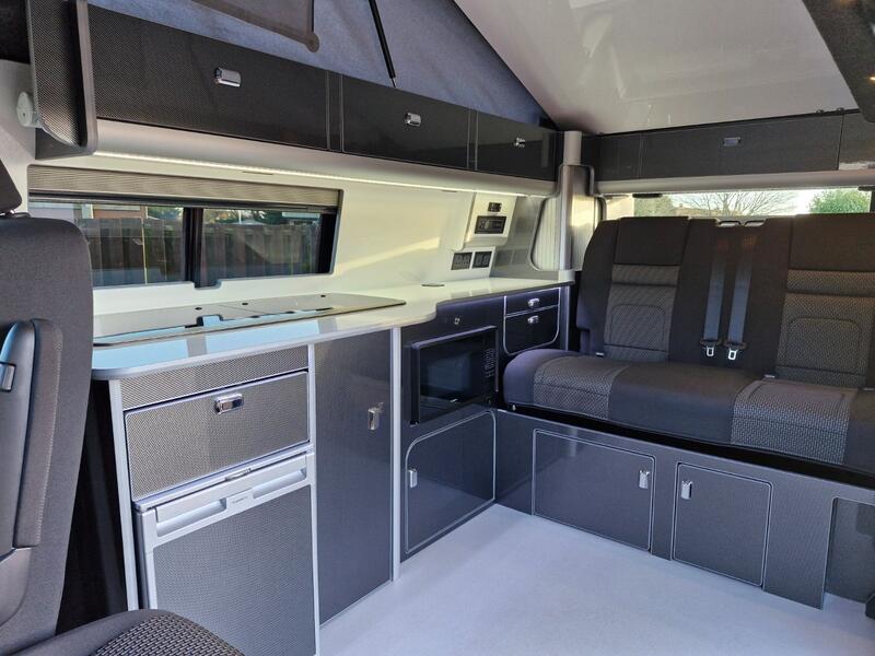VOLKSWAGEN CAMPERVAN