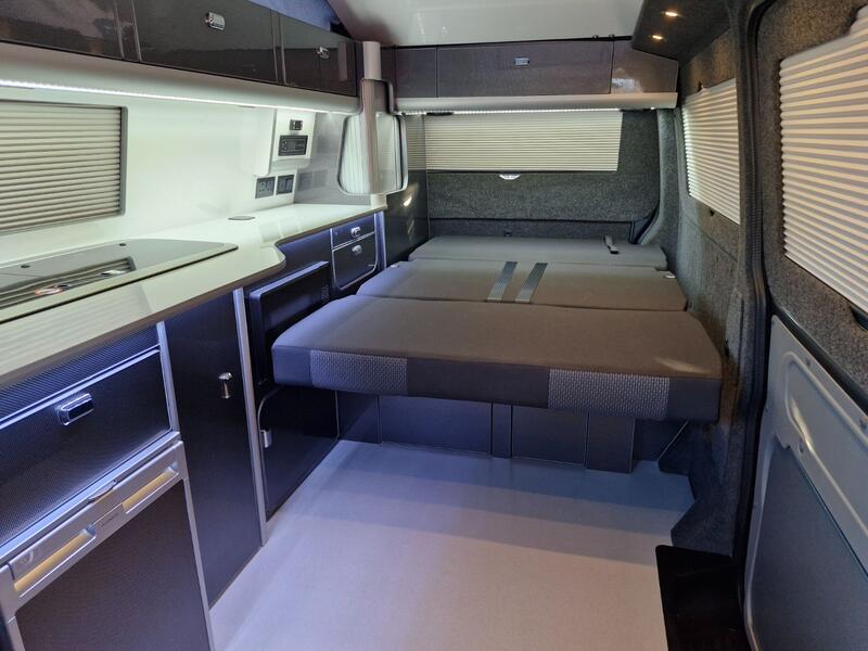 VOLKSWAGEN CAMPERVAN