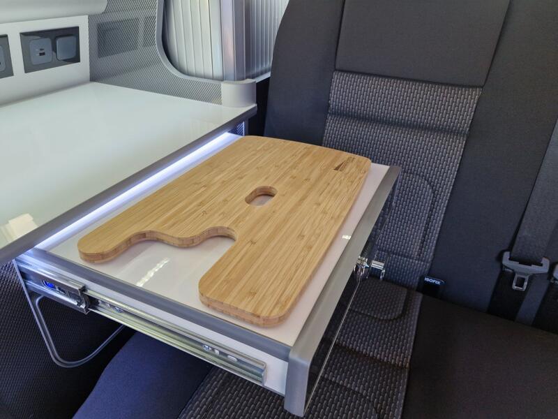 VOLKSWAGEN CAMPERVAN