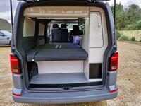 VOLKSWAGEN CAMPERVAN