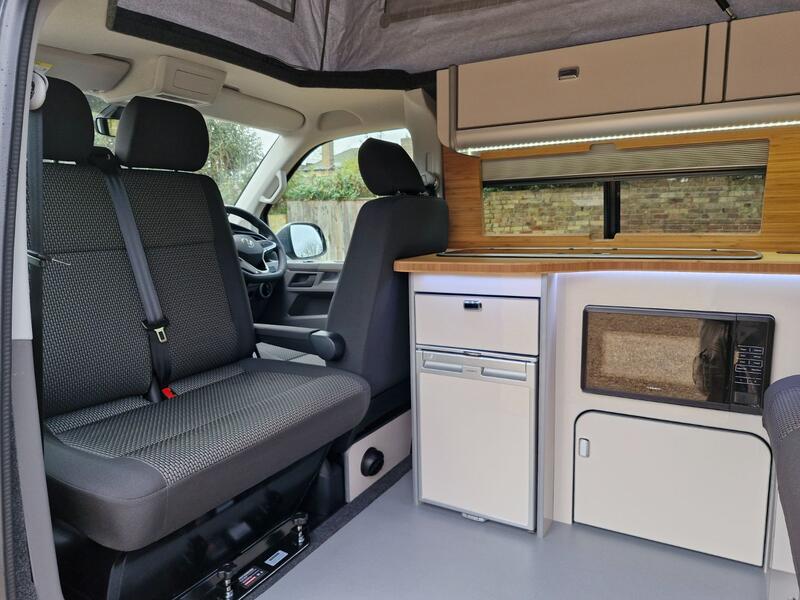 VOLKSWAGEN CAMPERVAN