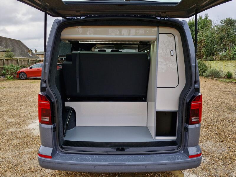 VOLKSWAGEN CAMPERVAN