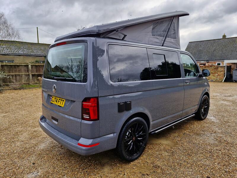 VOLKSWAGEN CAMPERVAN
