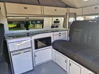 VOLKSWAGEN CAMPERVAN