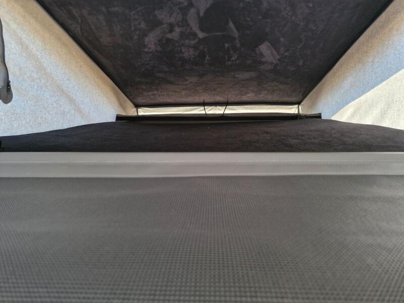 VOLKSWAGEN CAMPERVAN