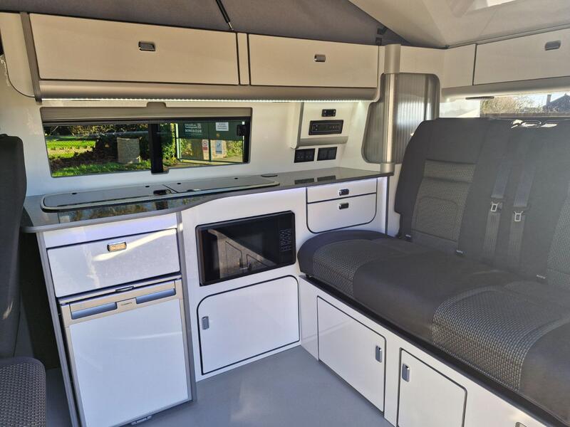 VOLKSWAGEN CAMPERVAN