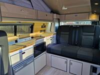 VOLKSWAGEN CAMPERVAN