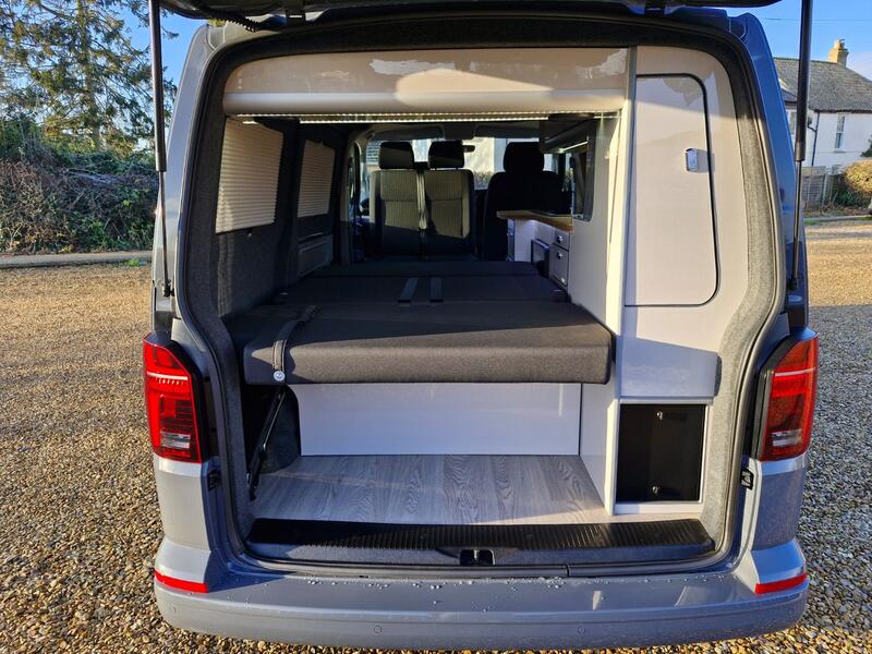 VOLKSWAGEN CAMPERVAN